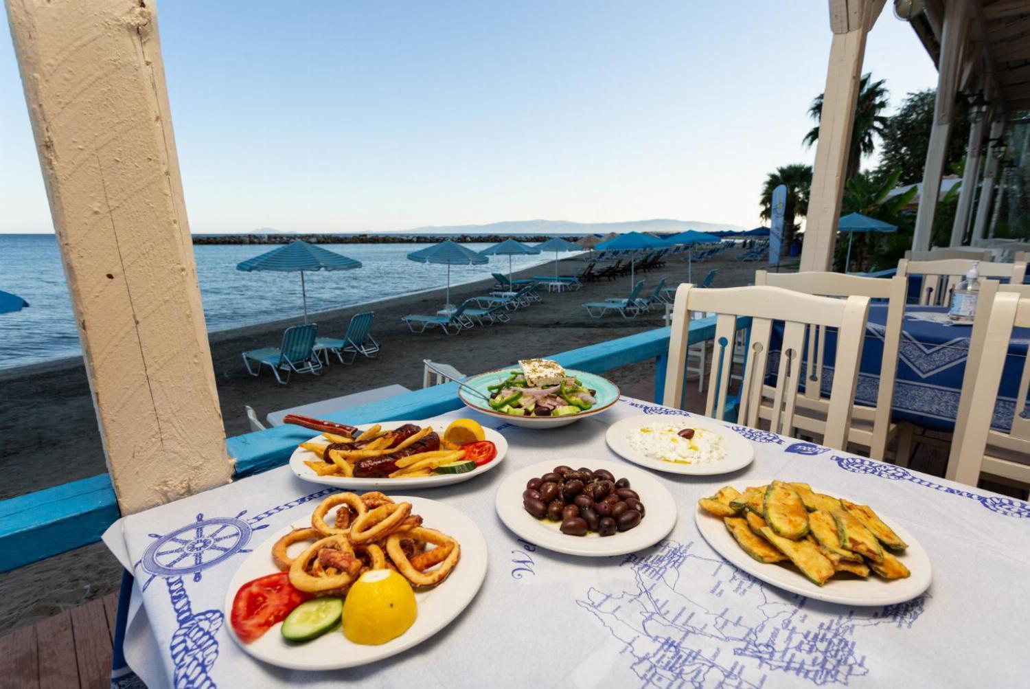 Villa Petra Τραπεζάκι Εξωτερικό φωτογραφία