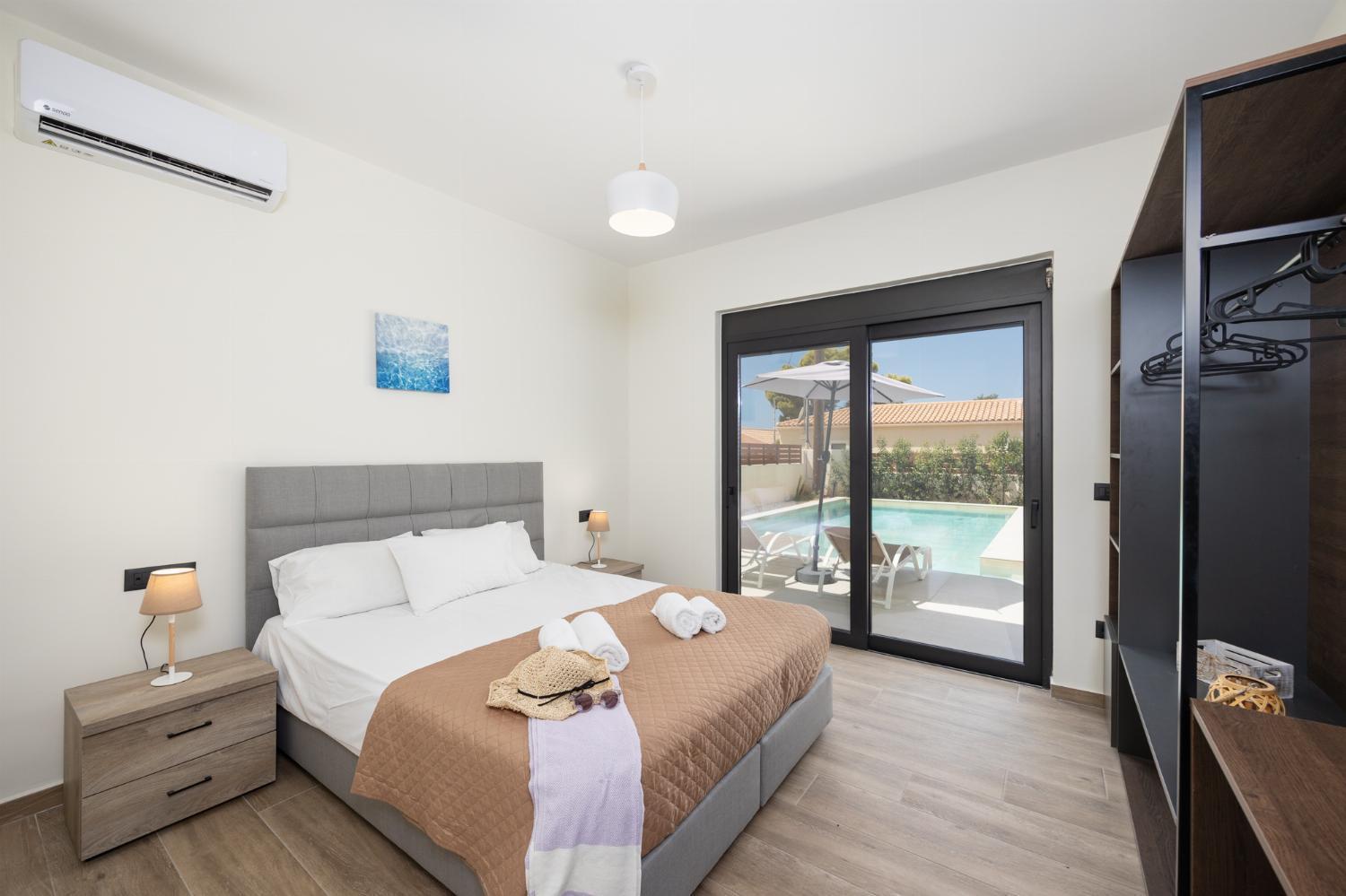 Villa Petra Τραπεζάκι Εξωτερικό φωτογραφία